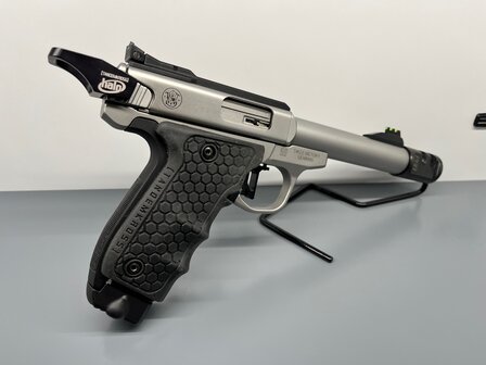 Gebruikte Smith &amp; Wesson SW22 Victory Tandemkross .22LR