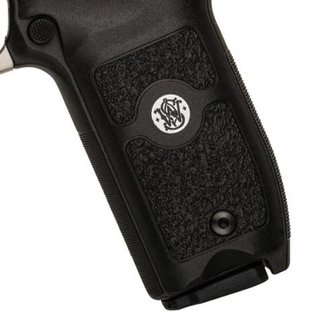 Smith &amp; Wesson SW22 Victory .22LR Threaded Barrell