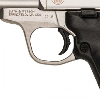 Smith &amp; Wesson SW22 Victory .22LR Threaded Barrell